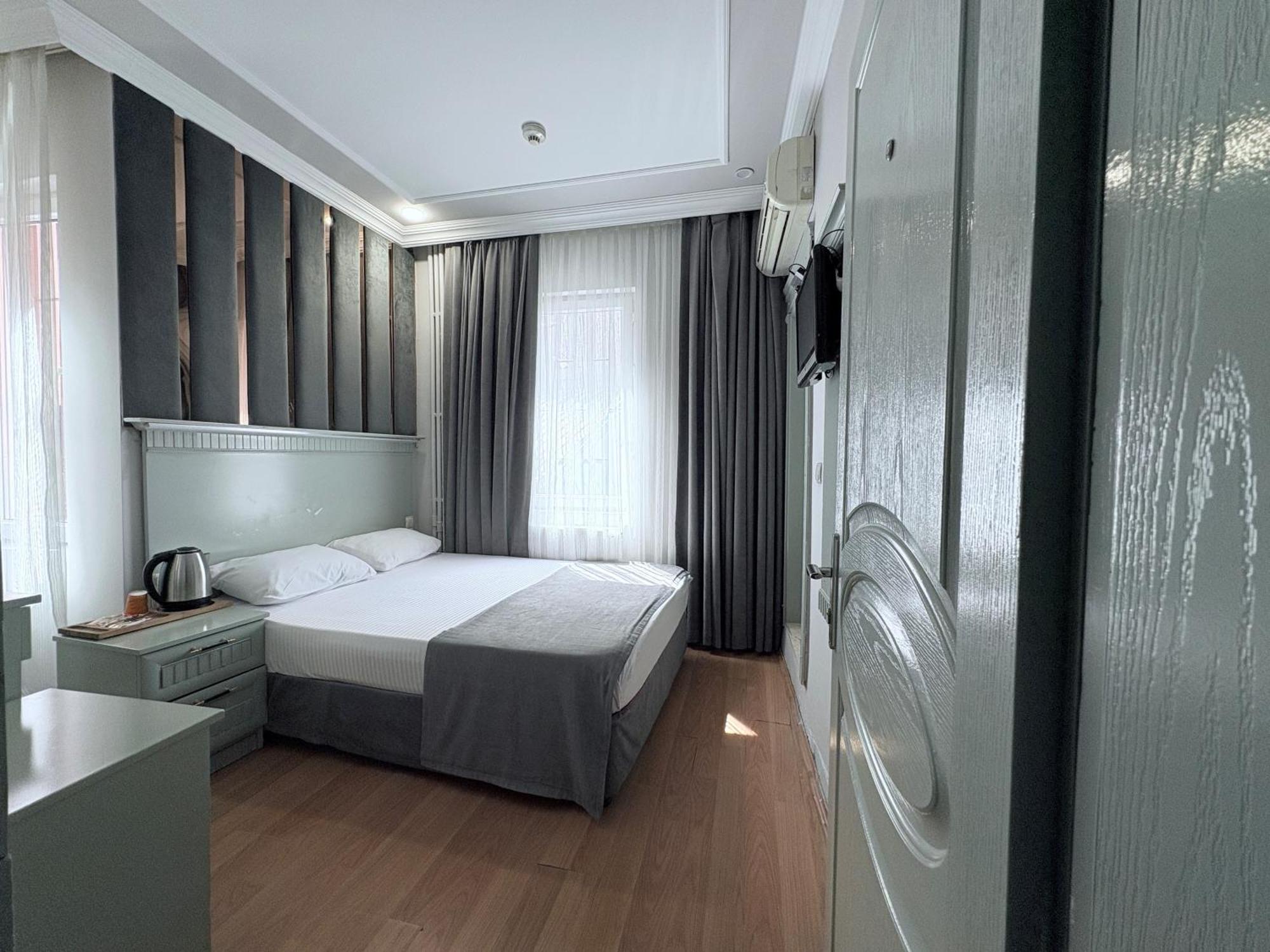 Grand Hurriyet Hotel Istambul Exterior foto
